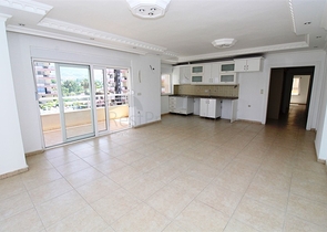 شقق واسعة ضمن مجمع سكني رائع في منطقة محمود لار – ألانيا