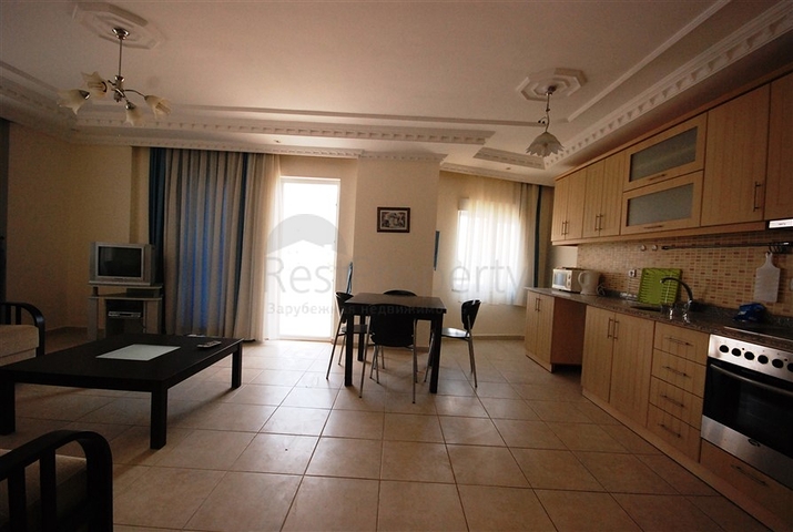 شقة مفروشة ضمن مجمع سكني مميز في منطقة محمود لار – ألانيا.