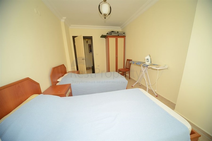 شقة مفروشة على مسافة قريبة من البحر في منطقة محمود لار – ألانيا