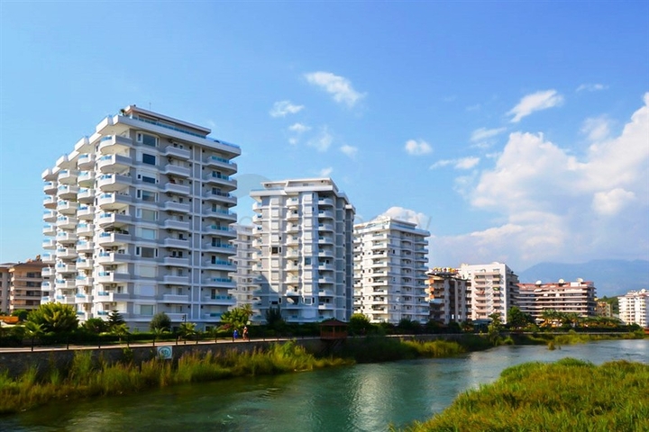 شقة بإطلالة بحرية ساحرة في منطقة توسمور – ألانيا