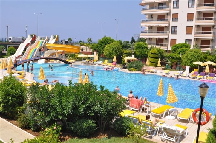 شقة بإطلالة بحرية ساحرة في منطقة توسمور – ألانيا