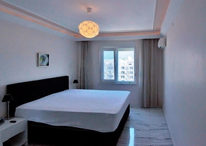 شقة بإطلالة بحرية ساحرة في منطقة توسمور – ألانيا