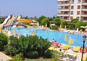 شقة بإطلالة بحرية ساحرة في منطقة توسمور – ألانيا