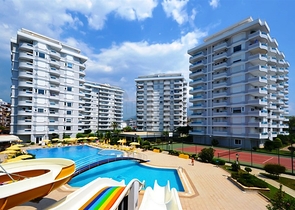 شقة بإطلالة بحرية ساحرة في منطقة توسمور – ألانيا