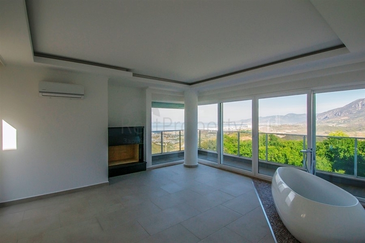 فيلا حديثة مع مناظر خلابة للبحر في منطقة كارجي جاك – ألانيا