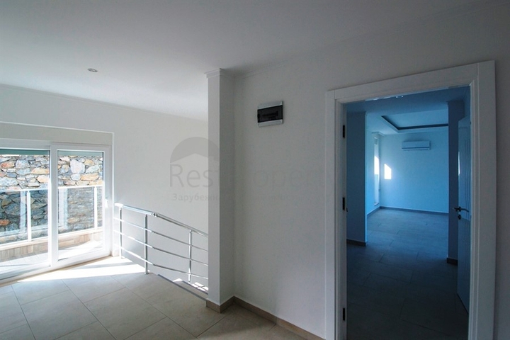 فيلا حديثة مع مناظر خلابة للبحر في منطقة كارجي جاك – ألانيا