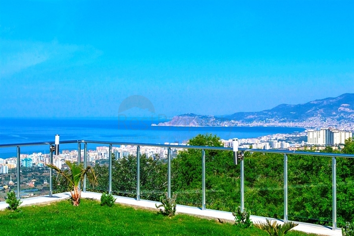 فيلا حديثة مع مناظر خلابة للبحر في منطقة كارجي جاك – ألانيا