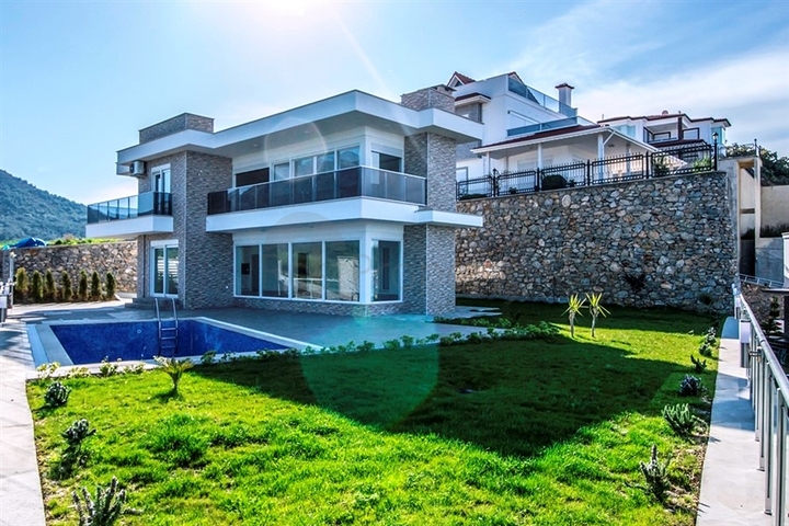 فيلا حديثة مع مناظر خلابة للبحر في منطقة كارجي جاك – ألانيا