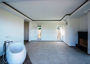 فيلا حديثة مع مناظر خلابة للبحر في منطقة كارجي جاك – ألانيا