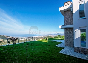 فيلا حديثة مع مناظر خلابة للبحر في منطقة كارجي جاك – ألانيا