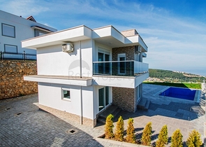 فيلا حديثة مع مناظر خلابة للبحر في منطقة كارجي جاك – ألانيا