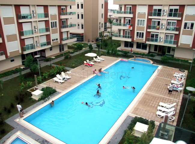 شقة مفروشة ضمن حي ليمان من منطقة كونيالتي – أنطاليا