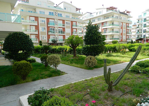 شقة مفروشة ضمن حي ليمان من منطقة كونيالتي – أنطاليا