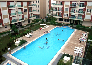 شقة مفروشة ضمن حي ليمان من منطقة كونيالتي – أنطاليا