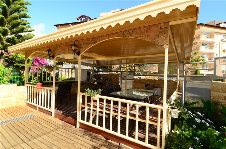 شقة بإطلالة على جبال طورووس في منطقة اوبا – ألانيا