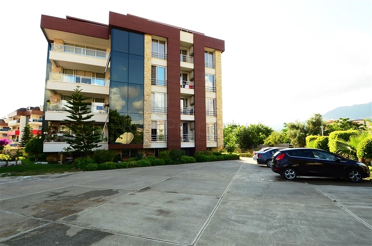 شقة بإطلالة على جبال طورووس في منطقة اوبا – ألانيا