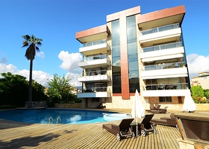 شقة بإطلالة على جبال طورووس في منطقة اوبا – ألانيا