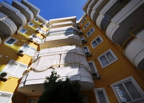 شقة مفروشة  في منطقة محمود لار – ألانيا 