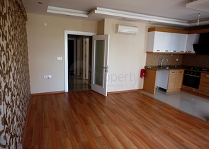 شقة ضمن مجمع سكني مميز في حي ليمان من منطقة كونيالتي – أنطاليا