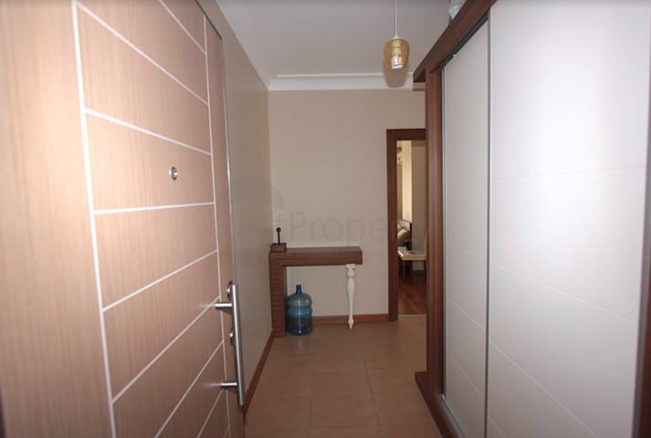 شقق مفروشة على مسافة قريبة من البحر في منطقة كونيالتي - أنطاليا