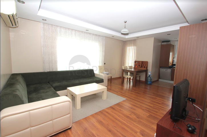 شقق مفروشة على مسافة قريبة من البحر في منطقة كونيالتي - أنطاليا