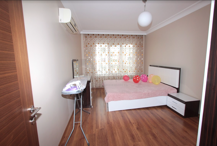 شقق مفروشة على مسافة قريبة من البحر في منطقة كونيالتي - أنطاليا