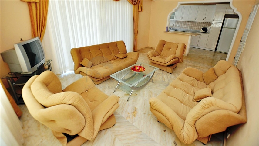 شقة مفروشة من قبل المالك في منطقة محمود لار – ألانيا 