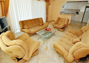 شقة مفروشة من قبل المالك في منطقة محمود لار – ألانيا 