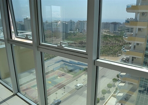 شقة ضمن مجمع سكني مميز في منطقة محمود لار – ألانيا 