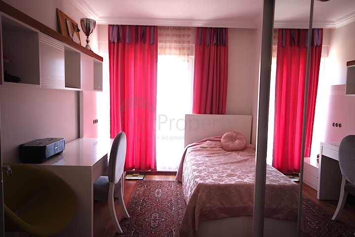 شقق ضمن مجمع سكني قيد الإنشاء في منطقة لارا – أنطاليا 