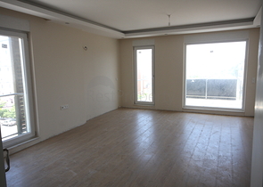 شقق ضمن مجمع سكني قيد الإنشاء في منطقة لارا – أنطاليا 