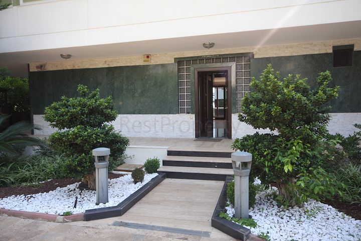 فيلا منفصلة في وسط منطقة لارا – أنطاليا 