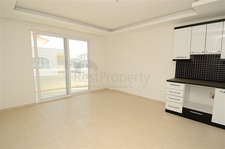 شقق على مسافة قريبة من البحر في منطقة محمود لار – ألانيا 