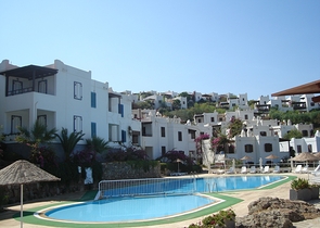 بنتهاوس في مجمع سكني على الخط الاول من البحر , مع شاطئ خاص في يالكافاك ,بودروم