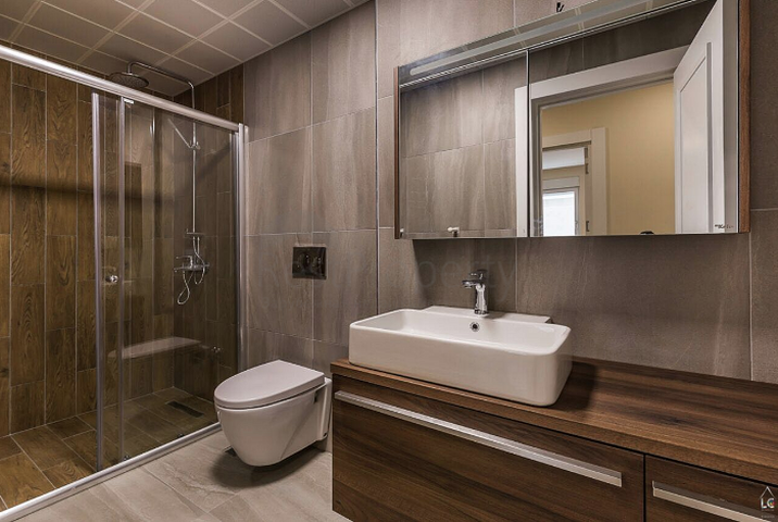 شقق ضمن مجمع سكني حديث وسط مدينة انطاليا