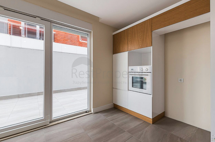 شقق ضمن مجمع سكني حديث وسط مدينة انطاليا