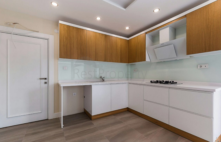 شقق ضمن مجمع سكني حديث وسط مدينة انطاليا