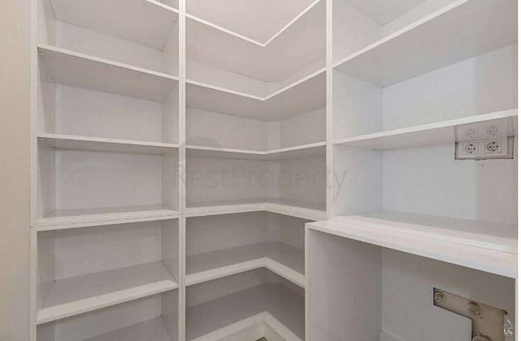 شقق ضمن مجمع سكني حديث وسط مدينة انطاليا