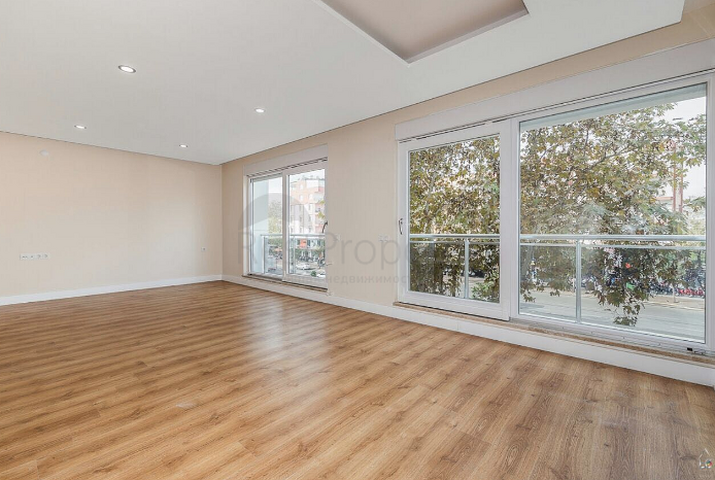 شقق ضمن مجمع سكني حديث وسط مدينة انطاليا