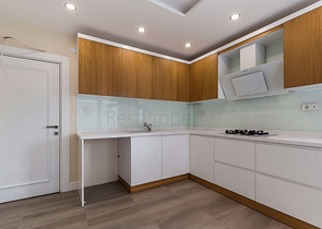 شقق ضمن مجمع سكني حديث وسط مدينة انطاليا