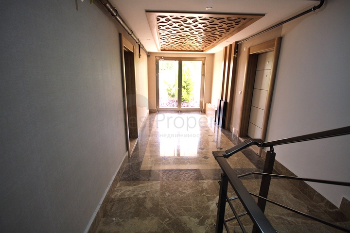 شقق ضمن مجمع سكني في مركز مدينة أنطاليا 