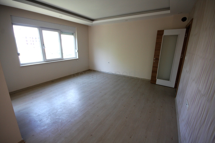 شقق ضمن مجمع سكني في مركز مدينة أنطاليا 