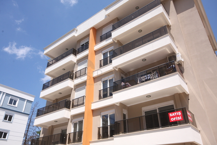 شقق ضمن مجمع سكني في مركز مدينة أنطاليا 