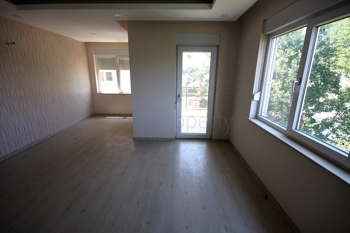 شقق ضمن مجمع سكني في مركز مدينة أنطاليا 