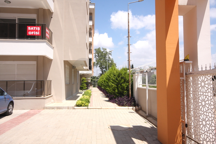 شقق ضمن مجمع سكني في مركز مدينة أنطاليا 