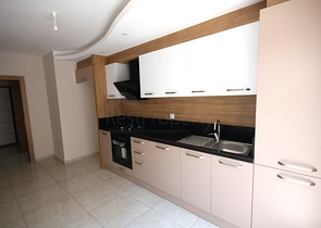 شقق ضمن مجمع سكني في مركز مدينة أنطاليا 