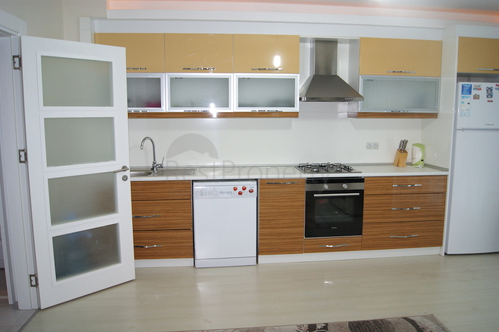 شقة مفروشة ضمن حي ليمان من منطقة كونيالتي – أنطاليا 