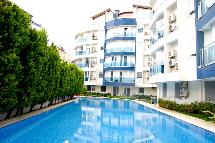 شقة مفروشة ضمن حي ليمان من منطقة كونيالتي – أنطاليا 