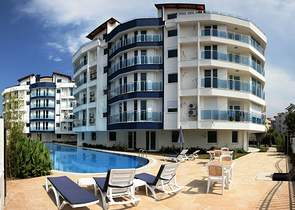 شقة مفروشة ضمن حي ليمان من منطقة كونيالتي – أنطاليا 