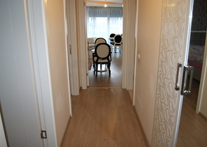 شقة مفروشة بتخطيط 2+1 ضمن حي ليمان من منطقة كونيالتي – أنطاليا